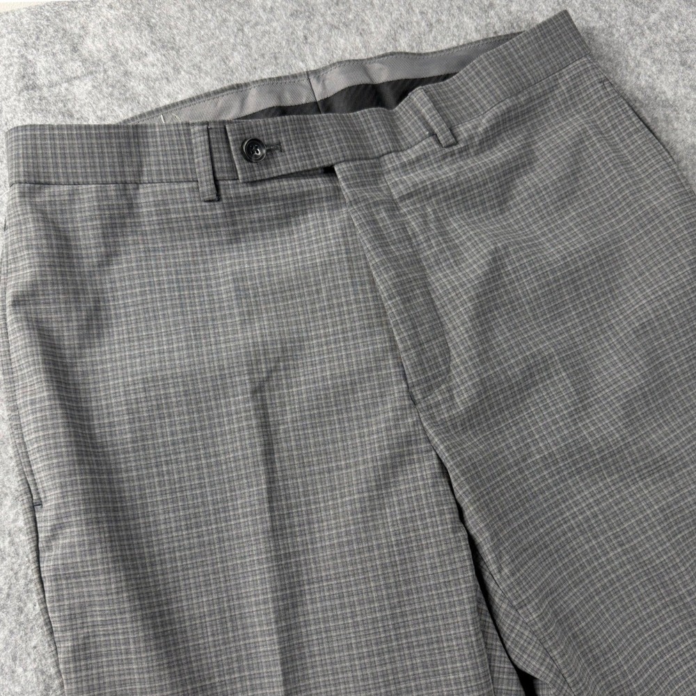 Calvin Klein Dress Pants Mens 32 Plaid Gray Flat Front Straight Unhemmed NWT